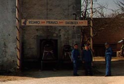 Priprave na dvig zvonov